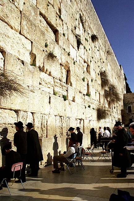 Energy at the Western Wall